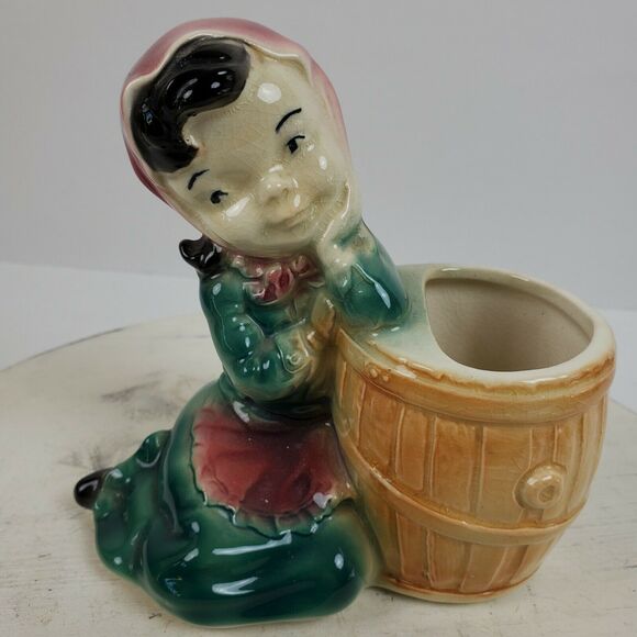 Vintage 1930s Royal Copley Ceramic Planter Girl w/ Barrel 6x6x3.5 Inch - Picture 4 of 7